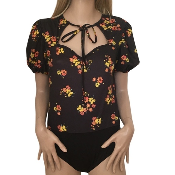 TOPSHOP Keyhole Front Floral Blouse Top Bodysuit Romper NWOT - Picture 1 of 14